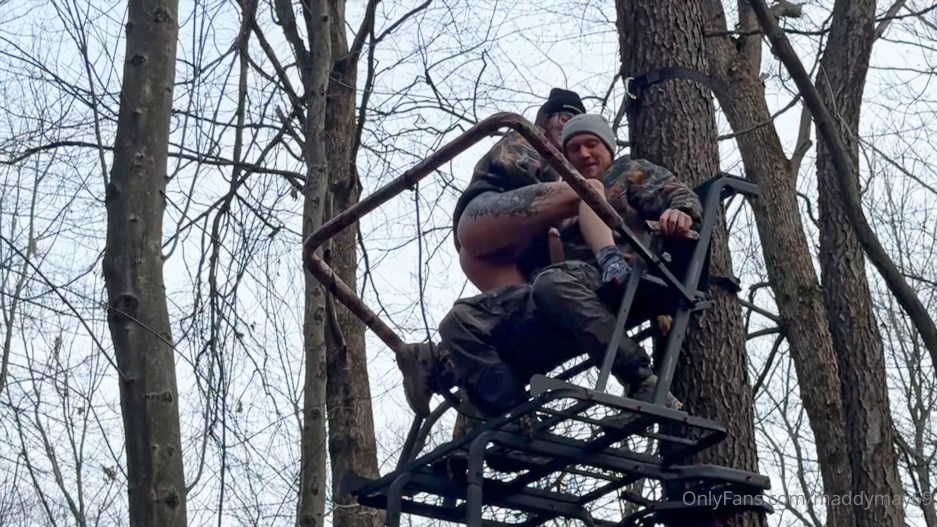 Maddy May – Maddy gets fucked in a tree stand